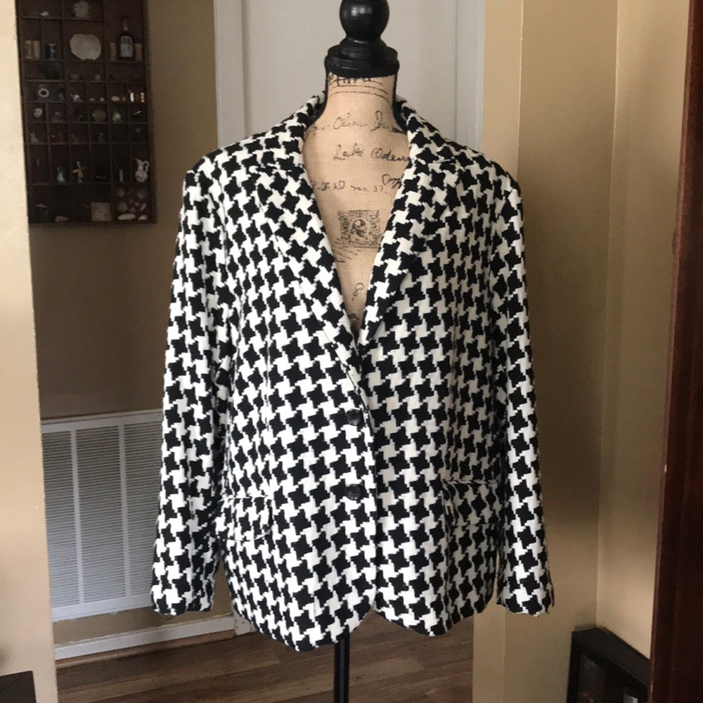 Black and Cream Blazer